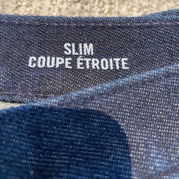 Banana Republic - The Traveler Jean - Picture 4 of 5